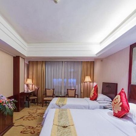 Vienna Hotel Guilin Branch Ngoại thất bức ảnh